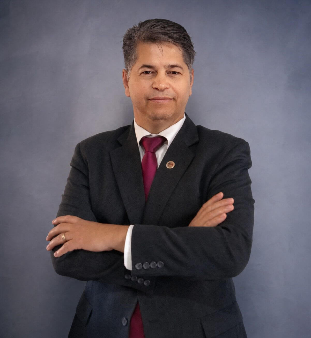 Dr. Luciano Brito